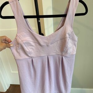 Lululemon Lavender yoga/pilates free flowing drawstring tank size 8 - EUC